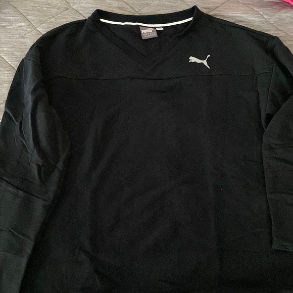 Puma Tops - Black Puma long sleeve top. Size L.
